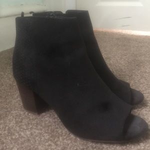 Heeled booties